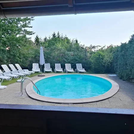 Aqua Apartmanhaz Gyenesdias