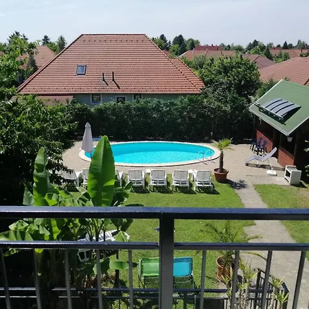 Apartmán Aqua Apartmanhaz *